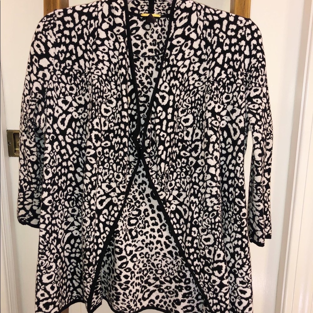Dana Buchman Sweater